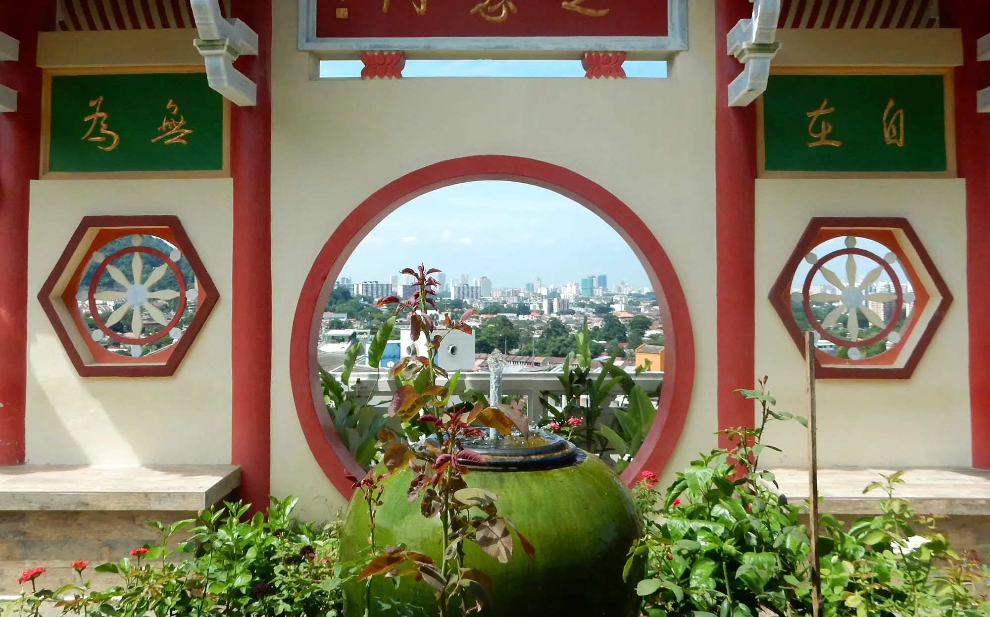 sabine-penang-malaysia-kek-lok-si-temple sabine-penang-malaysia-kek-lok-si-temple