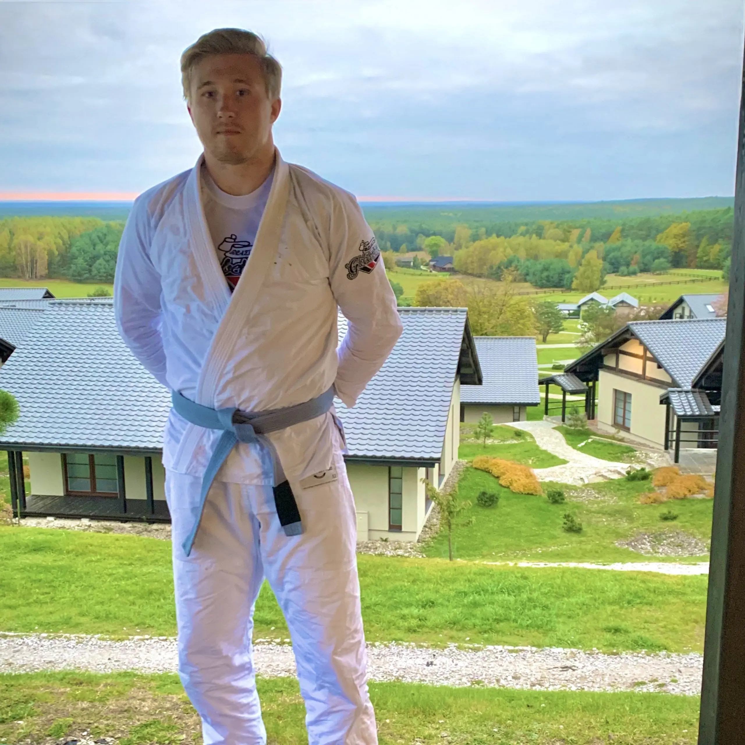 https://www.bjjglobetrotters.com/wp-content/uploads/2024/01/Ryan_Covel_ZenCamp-scaled.jpg