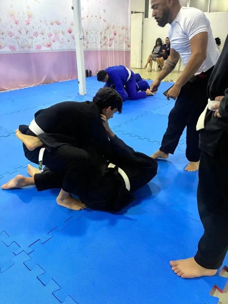 Vértice Jiu Jitsu & Luta Livre