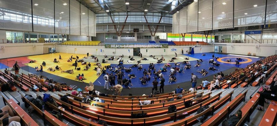 325 people on the mats at Beach Camp 2023