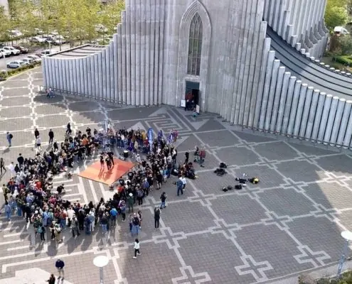 The final Vikings vs. Tourists in central Reykjavík, 2025