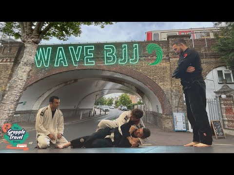 The Grapple Travel Show - episode 1 "Wave BJJ"